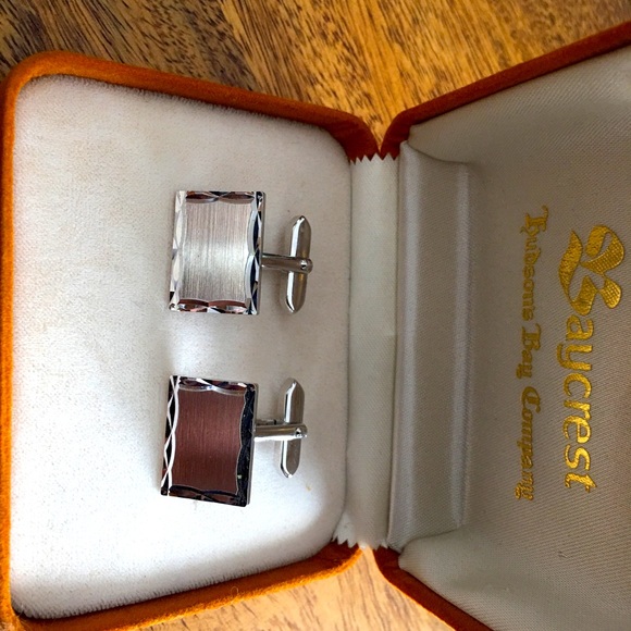 Hudson Bay Company Vintage Baycrest cuff links - Picture 8 of 14